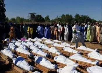 Homens armados matam 32 pessoas no Norte da Nigéria