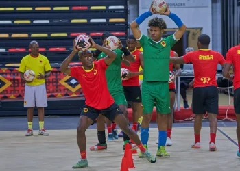 Angola procura vantagem em Yaoundé frente aos Camarões rumo ao CAN de futsal