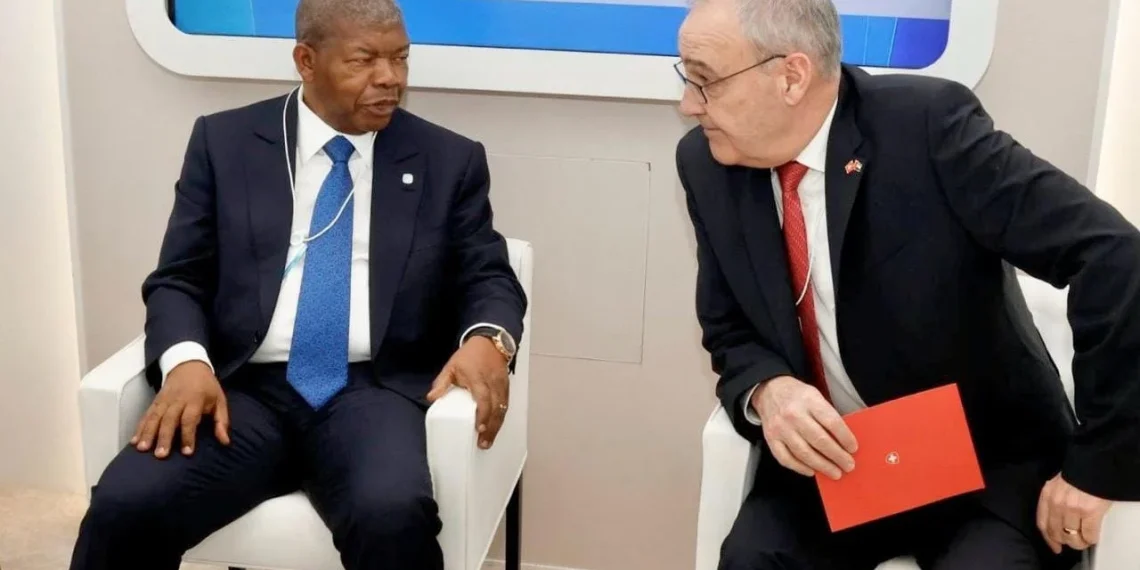 Angola e Suíça abordam reforço da cooperação