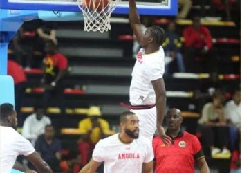 Basquetebol: cinco nacional regressam aos trabalhos no Pavilhão do Kilamba