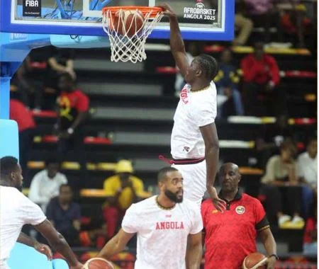 Basquetebol: cinco nacional regressam aos trabalhos no Pavilhão do Kilamba