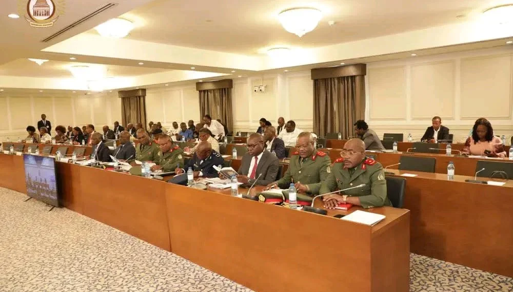 Alteração da Lei das Carreiras Militares em discussão na Assembleia Nacional