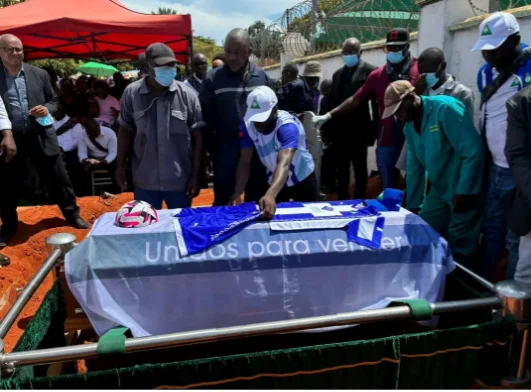 Restos mortais de Manuel Docas já repousam no Cemitério do Alto das Cruzes