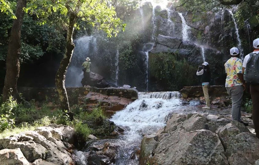 Angola quer atrair 4 mil visitas com aposta no turismo marítimo