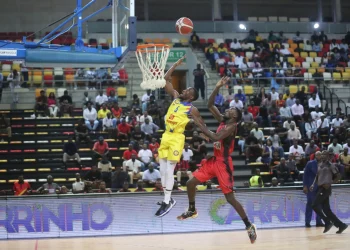 Petro de Luanda e 1.º de Agosto agitam clássico da bola ao cesto no Pavilhão Principal da Cidadela