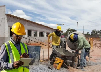 Luanda terá mais 80 escolas até 2027