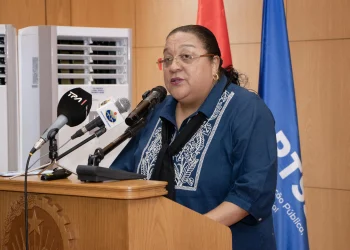 Ministra anuncia registo de mais de 200 mil postos de trabalho