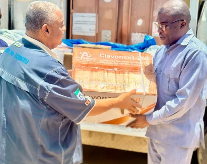 Porto do Lobito reforça stock de medicamentos do Hospital da Catumbela