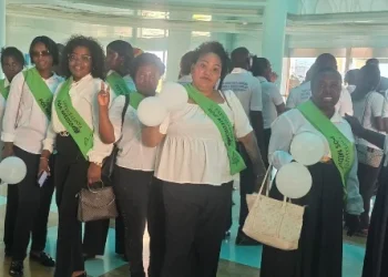 Mais de cem estudantes iniciam formação especializada em enfermagem no Namibe