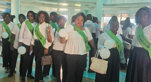 Mais de cem estudantes iniciam formação especializada em enfermagem no Namibe