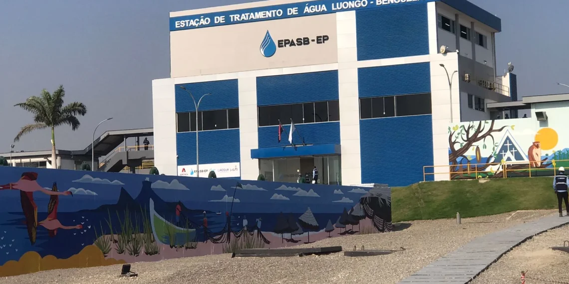 Funcionários das Águas de Benguela convocam greve com serviços mínimos garantidos