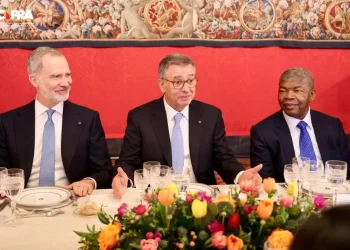 João Lourenço participa na investidura do novo Presidente português em Lisboa