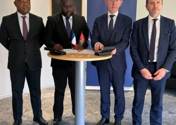 Ministro Mário Oliveira preside em França ao arranque do Projecto ANGEO-1