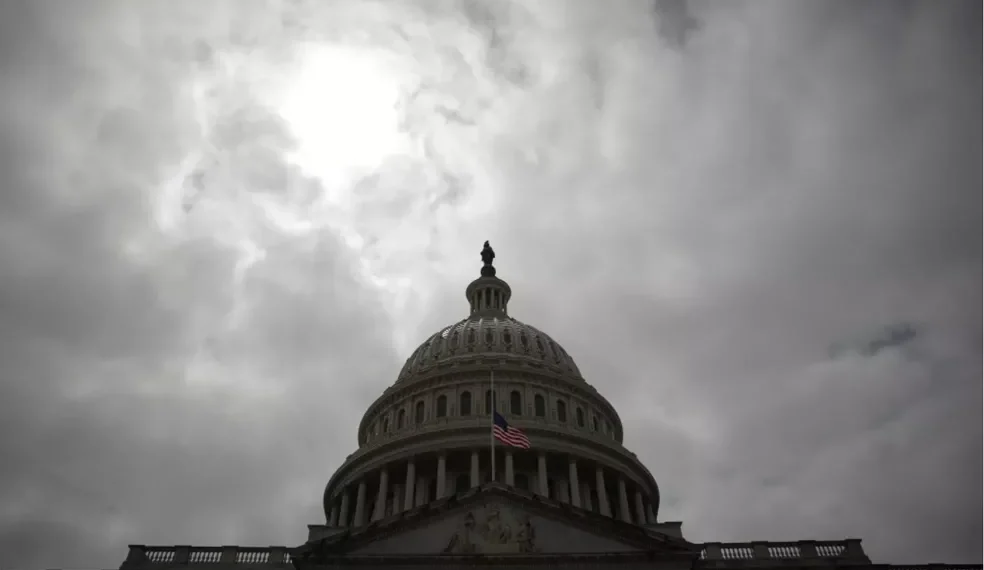 Senadores republicanos “travam” projecto de lei para interromper a guerra