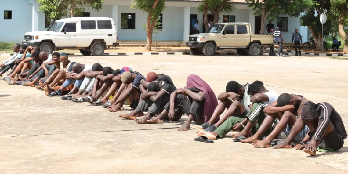 Detidos mais de 100 cidadãos em Luanda nas últimas 72 horas