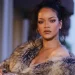 Internacional:Mulher detida após disparar cerca de dez tiros contra casa de Rihanna em Beverly Hills