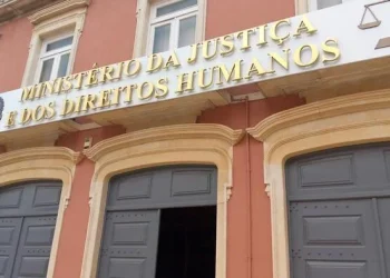 Ministério da Justiça e dos Direitos Humanos demite seis funcionários por fraude e corrupção