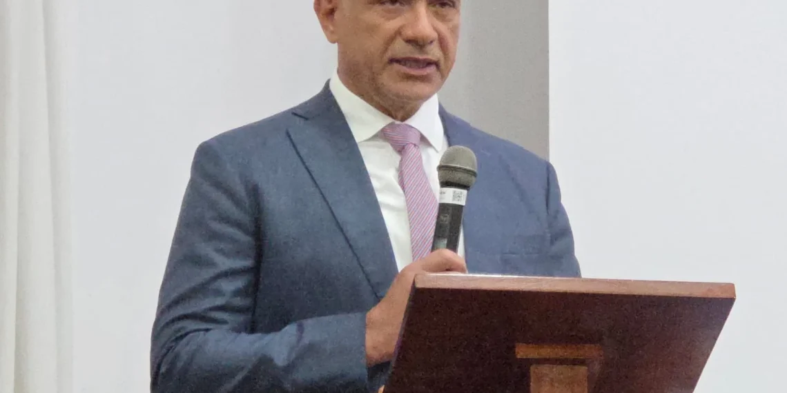 ‎MININT entrega mais de dez mil passaportes electrónicos durante Programa de Apoio ao Utente