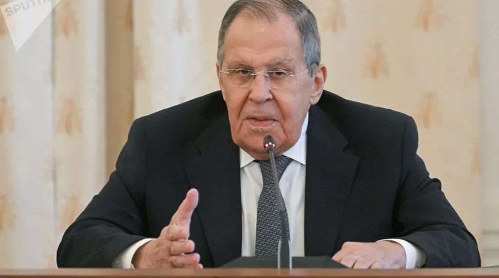 Alguns países ‘perderam limites’ nos últimos tempos ao reivindicarem territórios alheios, diz Lavrov