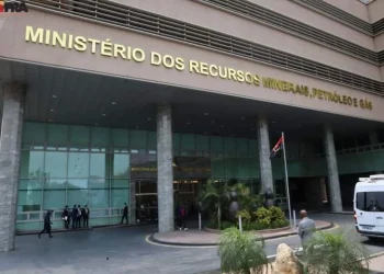 DR
