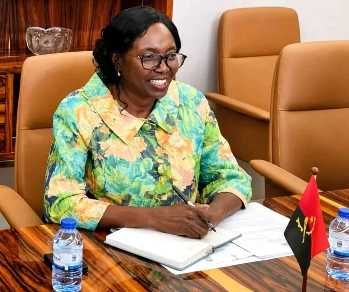 Silvia Lutucuta representa Angola na Cúpula Mundial da Saúde 2026
