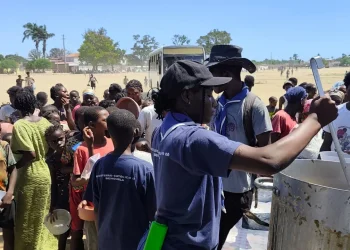 ‎Omatapalo e Caritas Angola distribuem mais de cinco mil refeições às vítimas das cheias em Benguela