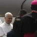 Papa Leão XIV de saída do Lar dos Idosos para celebrar a missa Campal