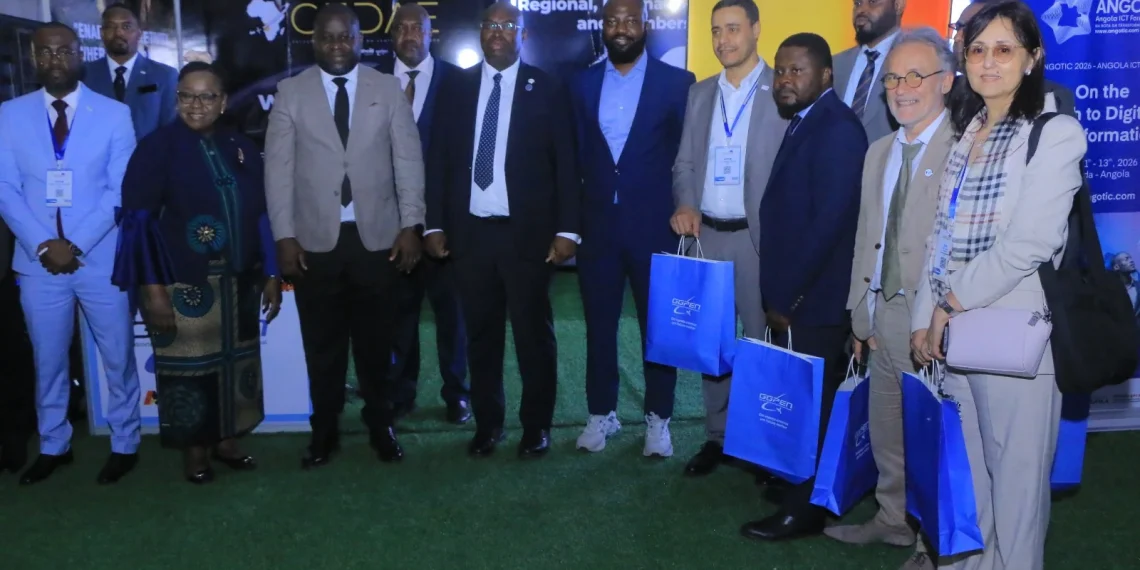 Angola entre os cinco maiores programas espaciais de África, aponta relatório internacional