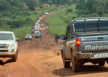 Zaire inicia construção da estrada Mbanza Kongo–Cuimba–Buela–Bamba