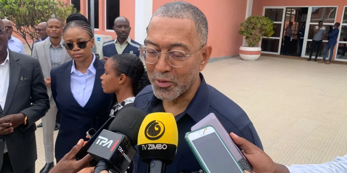 Ministro reitera abertura a países da SADC para refinaria do Lobito