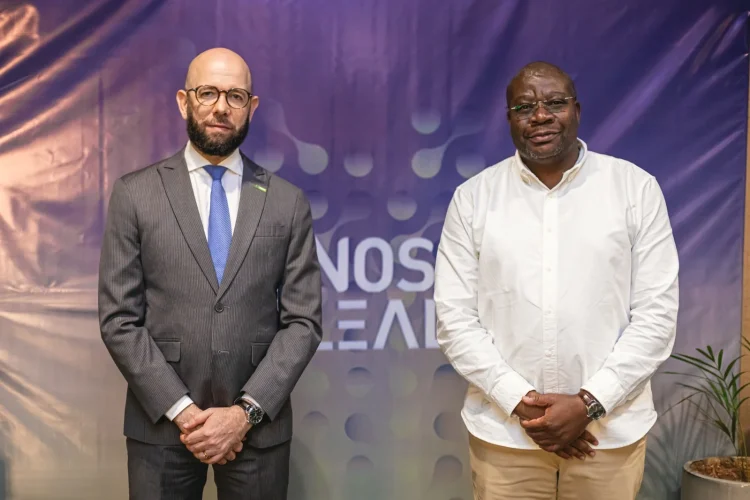 Nossa Seguros leva projecto de liderança empresarial ao Namibe