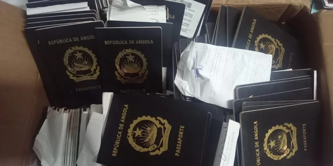 DIIP detém cidadãos envolvidos em agência que burlava vistos de viagem