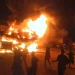 Camião cisterna incendeia quando tentava abastecer na bomba de combustível em Cacuaco