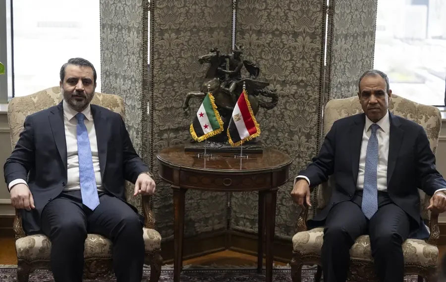 Egipto e Síria reforçam relações em plena tensão regional no Médio Oriente