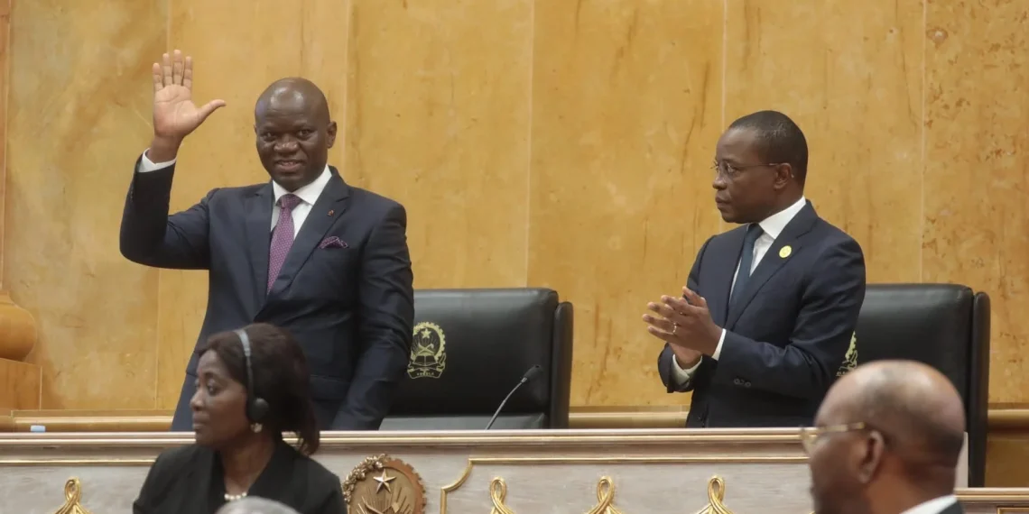 Assembleia Nacional realiza sessão solene em homenagem ao Presidente do Gabão