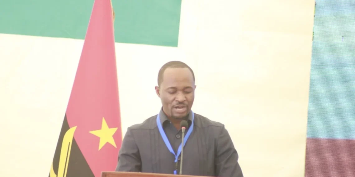 Governador do Moxico Leste destaca impacto da central solar do Luau no desenvolvimento regional