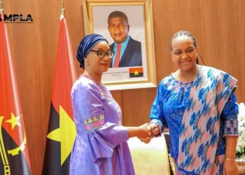 DR