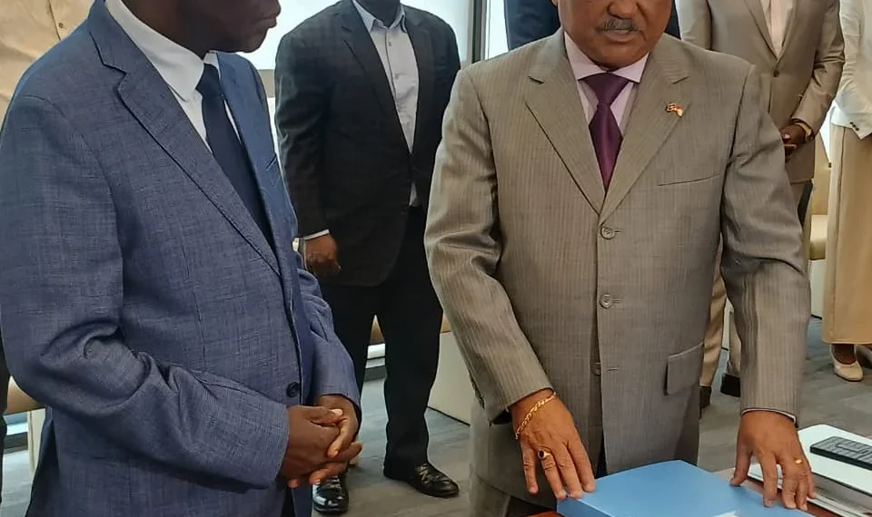 João Lourenço formaliza recandidatura à presidência do MPLA