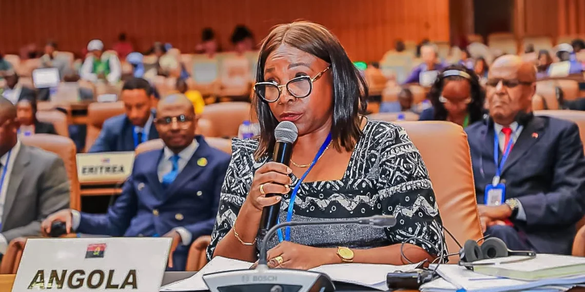 Angola reafirma compromisso com os direitos das mulheres na Gâmbia