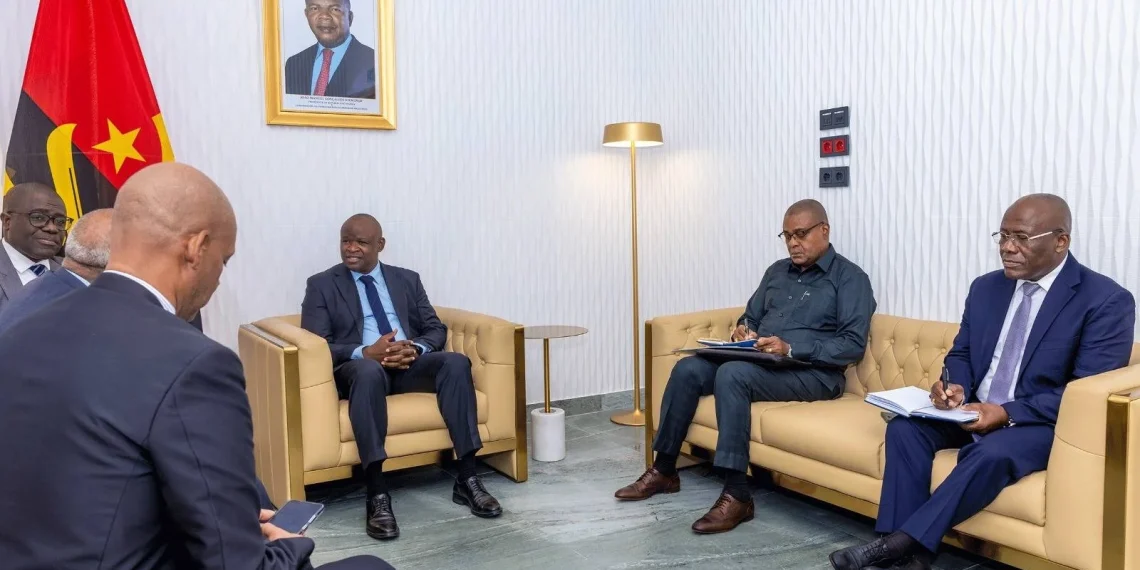 Angola e Eritreia analisam reforço da cooperação nos domínios da segurança e ordem pública