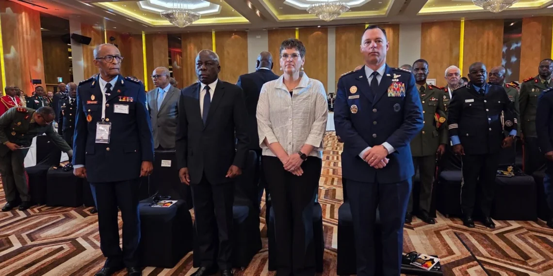 Angola defende maior cooperação militar africana como meio para enfrentar ameaças à segurança