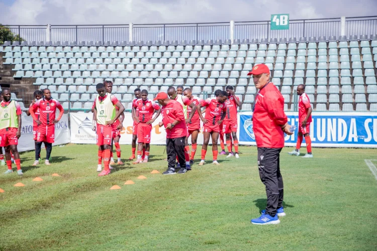 Paulo Torres ambiciona “Afrotaças” e confirma continuidade no Desportivo da Huíla
