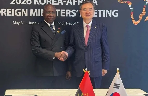 Angola convida empresas coreanas a investir e aponta 10 áreas para cooperação estratégica