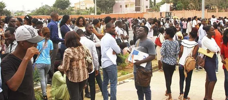 CARTA DO LEITOR: Jovens, vamos procurar trabalho…