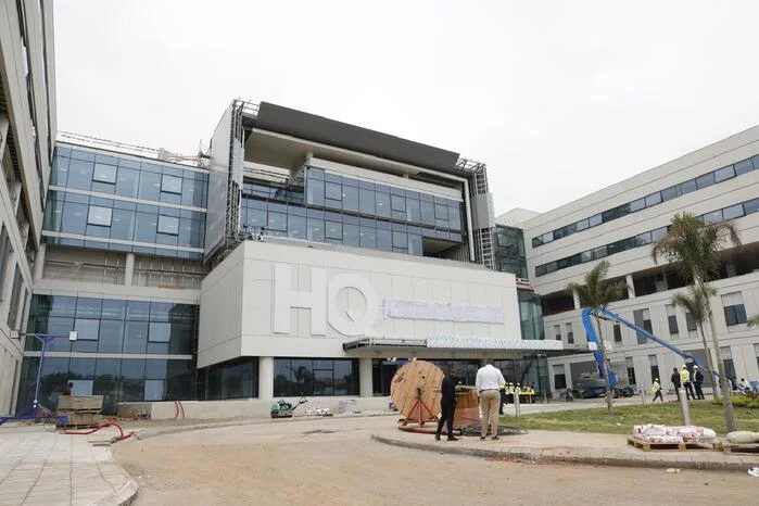 Presidente da República constata fase final das obras do Hospital dos Queimados Presidente Julius Nyerere