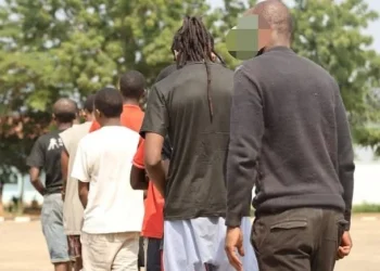Desmantelada em Luanda associação criminosa que efectuava assaltos à mão armada em Benguela