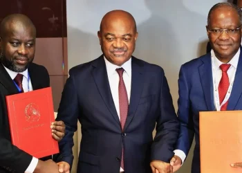 Unitel formaliza acordos de cooperação com Angola Telecom e GGPEN no ANGOTIC 2026