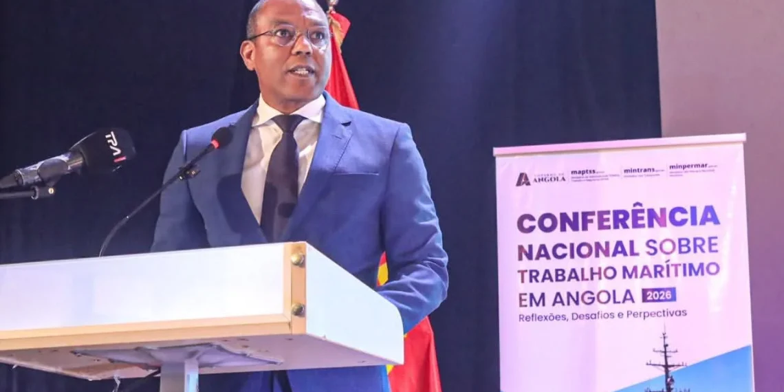 Ministro de Estado assegura que o sector marítimo reúne condições para ser dos pilares da diversificação económica