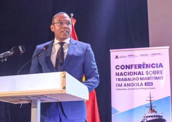 Ministro de Estado assegura que o sector marítimo reúne condições para ser dos pilares da diversificação económica