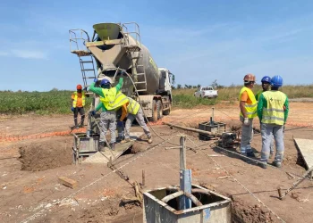 Construção de novas linhas de transporte e distribuição de energia vai beneficiar mais de 47 mil habitantes em Malanje